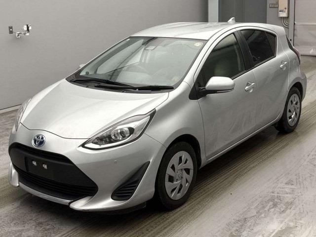Toyota AQUA 2021 457638-0