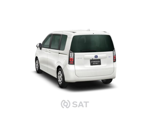 honda-freed-ehev-air-ex-