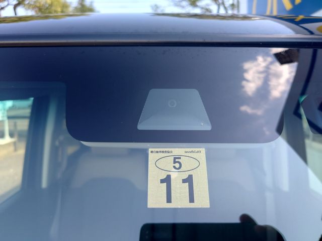 Honda N BOX 2021-11 180347-3