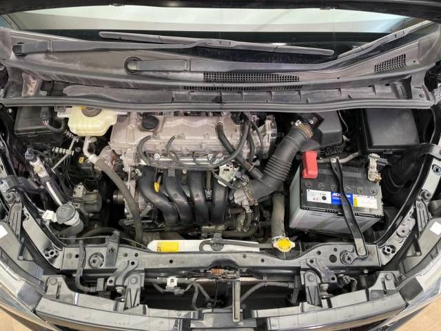 Toyota VOXY 2014-10 180290-18