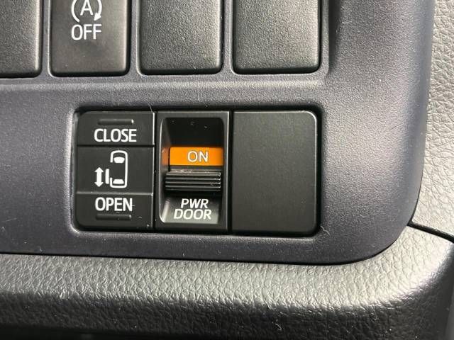 Toyota VOXY 2014-10 180290-4