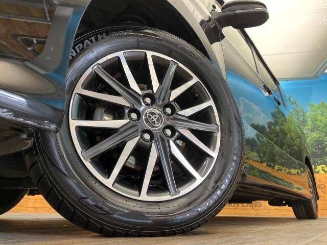 Toyota VOXY 2014-10 180290-13