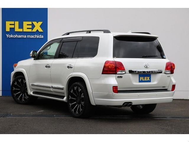 Toyota LAND CRUISER 2013-11 180358-14