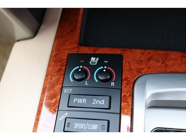 Toyota LAND CRUISER 2013-11 180358-17