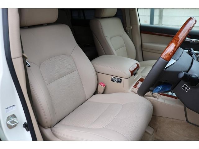 Toyota LAND CRUISER 2013-11 180358-4
