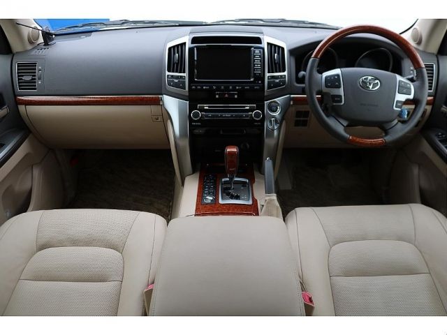 Toyota LAND CRUISER 2013-11 180358-2