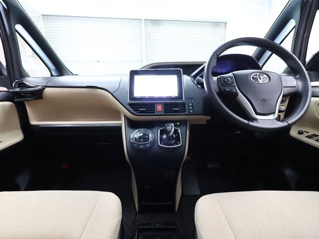 Toyota NOAH HYBRID 2014-09 180370-2