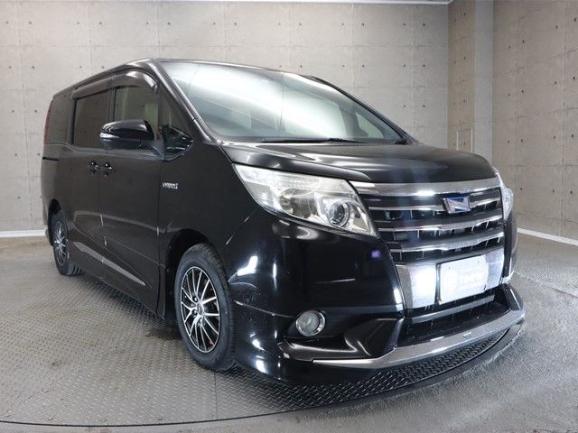 Toyota NOAH HYBRID 2014-09 180370-21