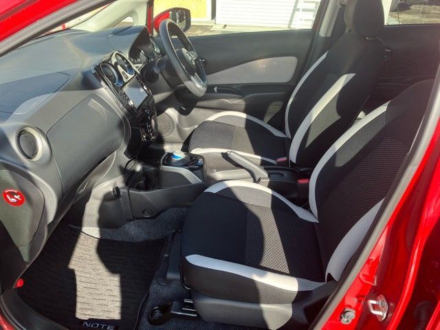Nissan NOTE 2019-06 180275-12