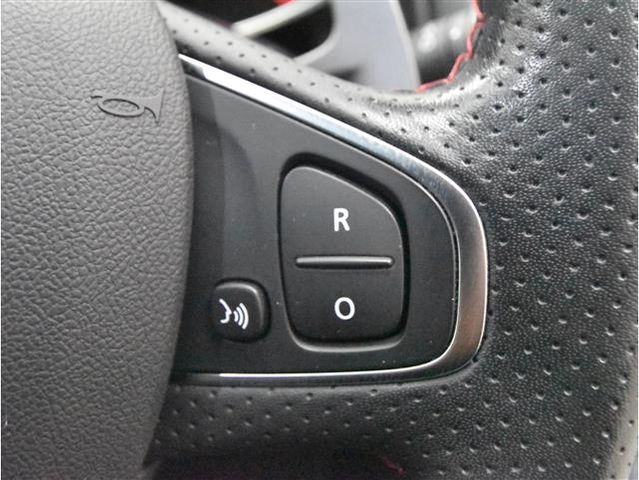 Renault LUTECIA 2019-11 180280-16
