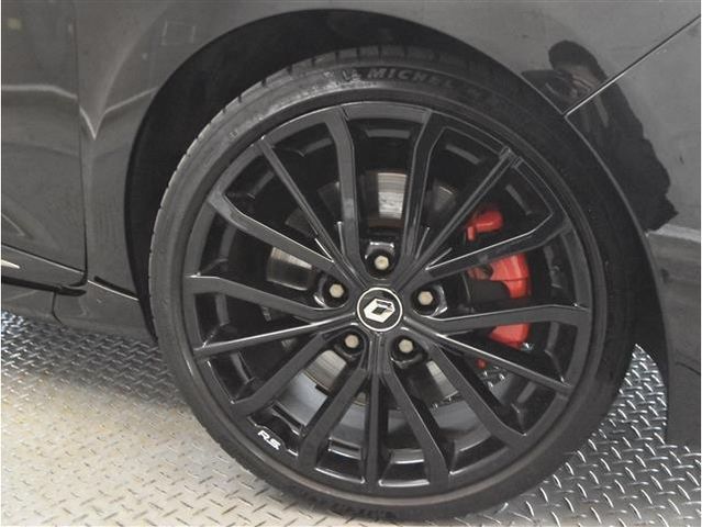 Renault LUTECIA 2019-11 180280-13