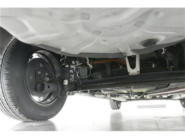 Toyota COROLLA FIELDER 2011-11 180282-7