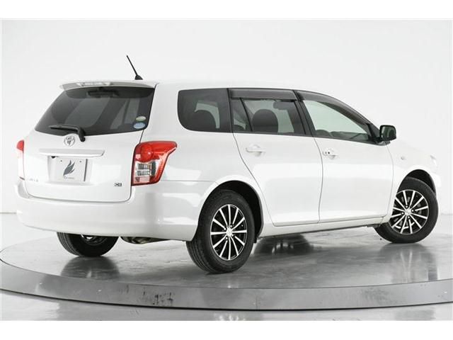 Toyota COROLLA FIELDER 2011-11 180282-1