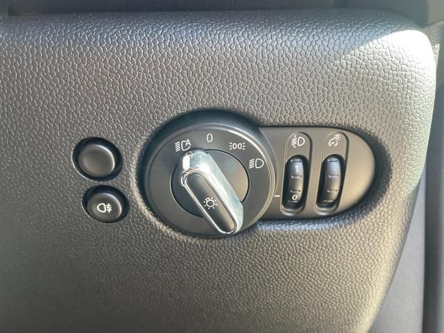 Bmw MINI 2022-12 180302-20