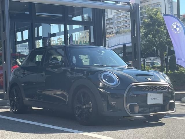 Bmw MINI 2022-12 180302-5