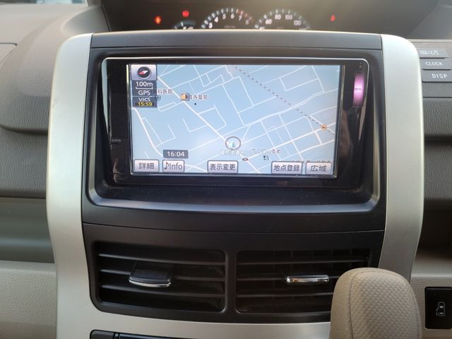 Toyota NOAH 2013-12 180284-24