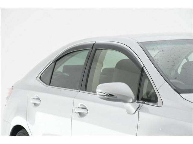 Lexus HS 2014-11 180325-3