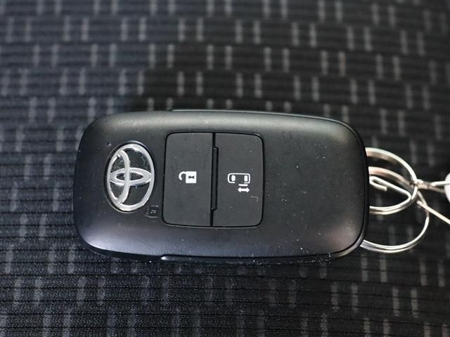 Toyota ROOMY 2021-12 180341-22