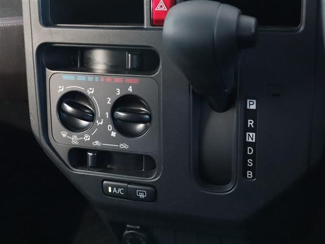 Toyota ROOMY 2021-12 180341-12