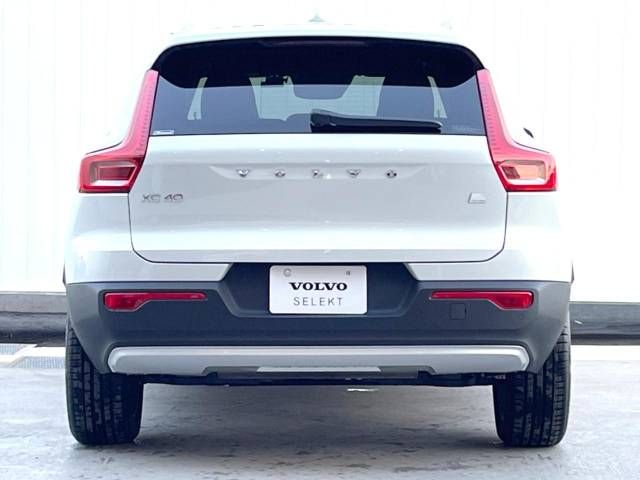 Volvo XC40 2021-11 180318-18