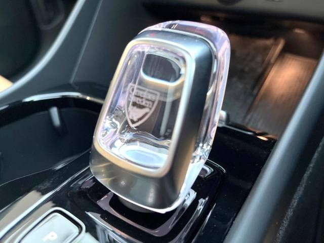 Volvo XC40 2021-11 180318-9