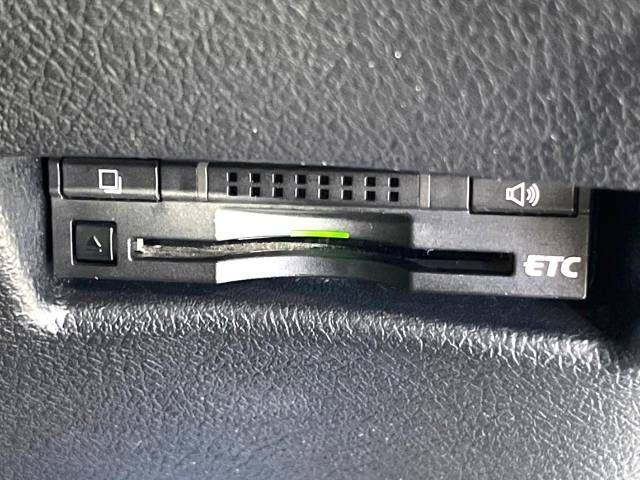 Toyota SIENTA 2015-12 180372-6