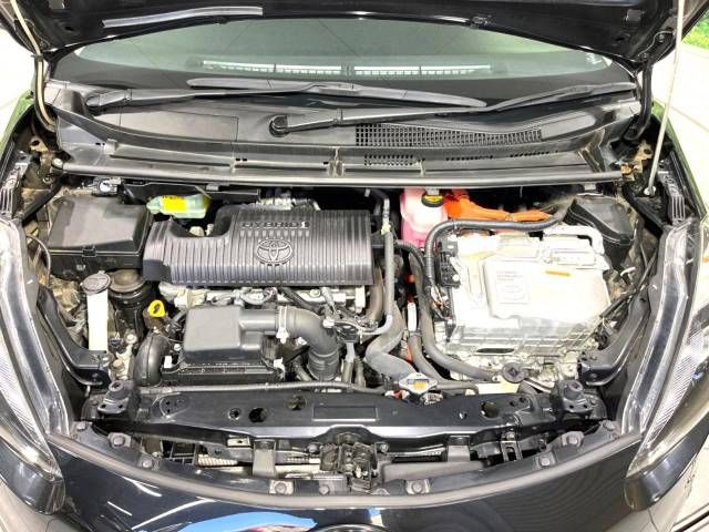 Toyota SIENTA 2015-12 180372-18