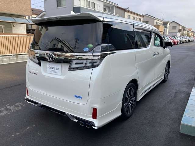 Toyota VELLFIRE 2018-02 180312-1
