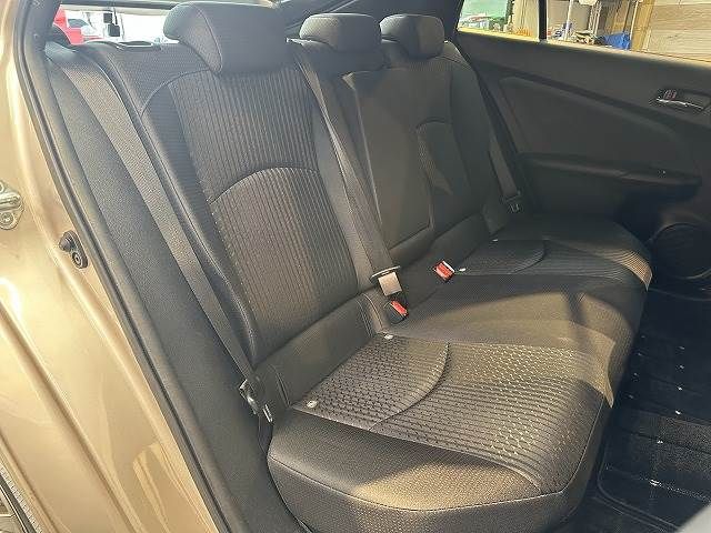 Toyota PRIUS 2016-10 180301-11