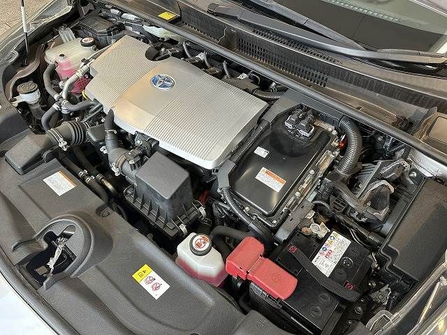 Toyota PRIUS 2016-10 180301-17