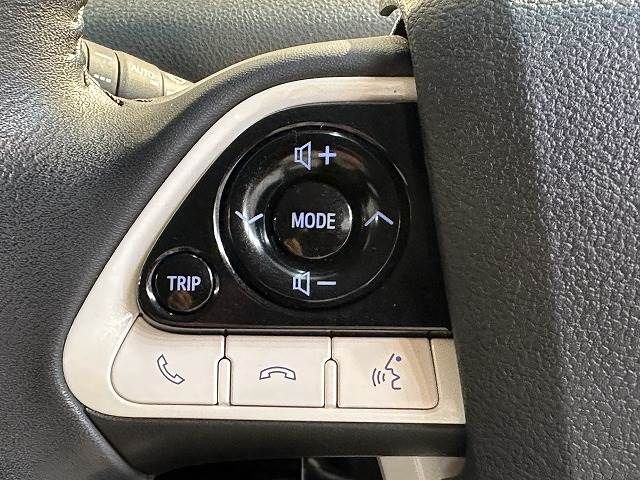 Toyota PRIUS 2016-10 180301-4