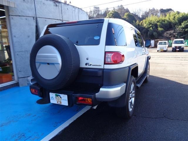 Toyota FJ CRUISER 2017-10 180367-13
