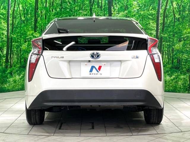 Toyota PRIUS 2016-10 180304-15