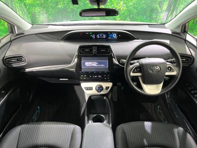 Toyota PRIUS 2016-10 180304-1