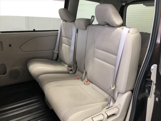 Nissan SERENA 2017-09 180360-21