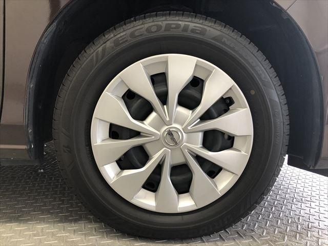 Nissan SERENA 2017-09 180360-12