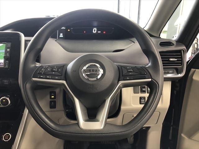 Nissan SERENA 2017-09 180360-24