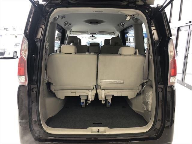 Nissan SERENA 2017-09 180360-23