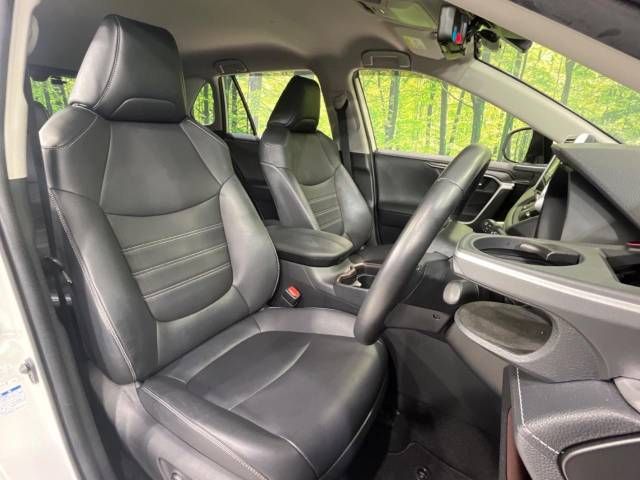 Toyota RAV4 2019-07 180363-8