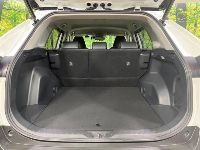 Toyota RAV4 2019-07 180363-10