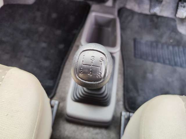 Nissan OTTI 2006-07 180350-18