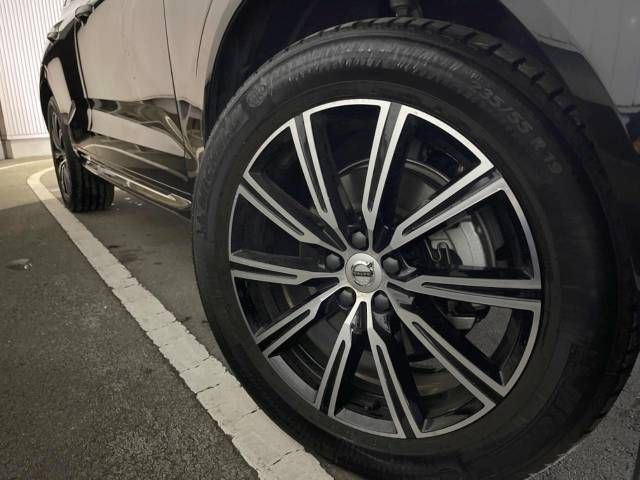 Volvo XC60 2019-06 180336-14