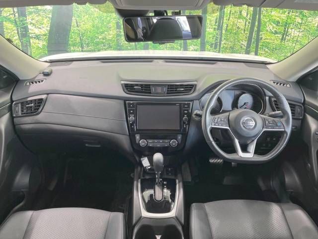 Nissan X-TRAIL 2018-01 180296-1
