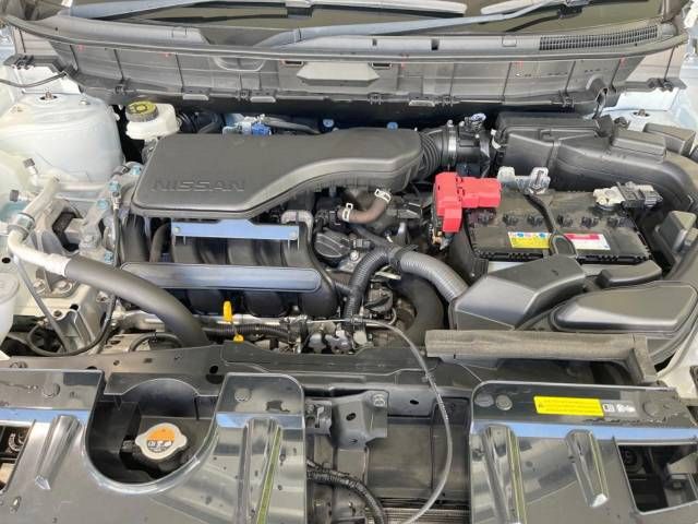 Nissan X-TRAIL 2018-01 180296-18