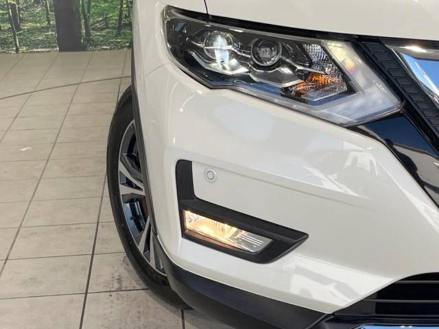Nissan X-TRAIL 2018-01 180296-12