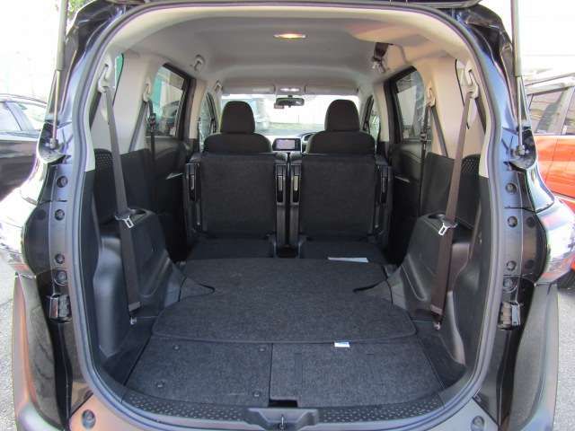 Toyota SIENTA 2016-01 180278-18
