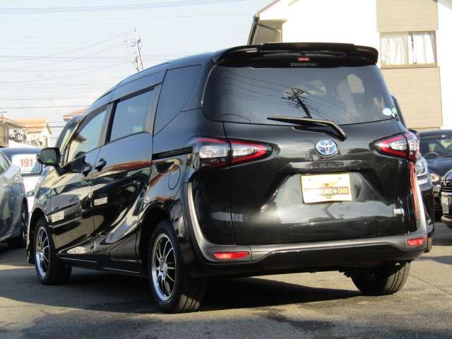 Toyota SIENTA 2016-01 180278-8