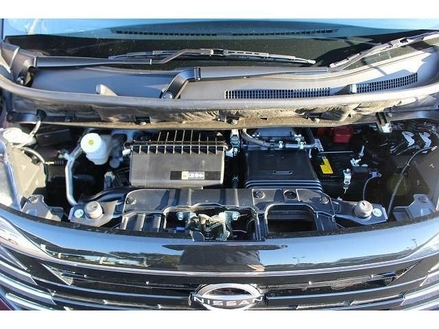 Nissan ROOX 2023-05 180277-17