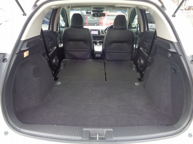 Honda VEZEL 2016-01 180326-8