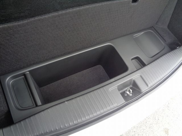 Honda VEZEL 2016-01 180326-25